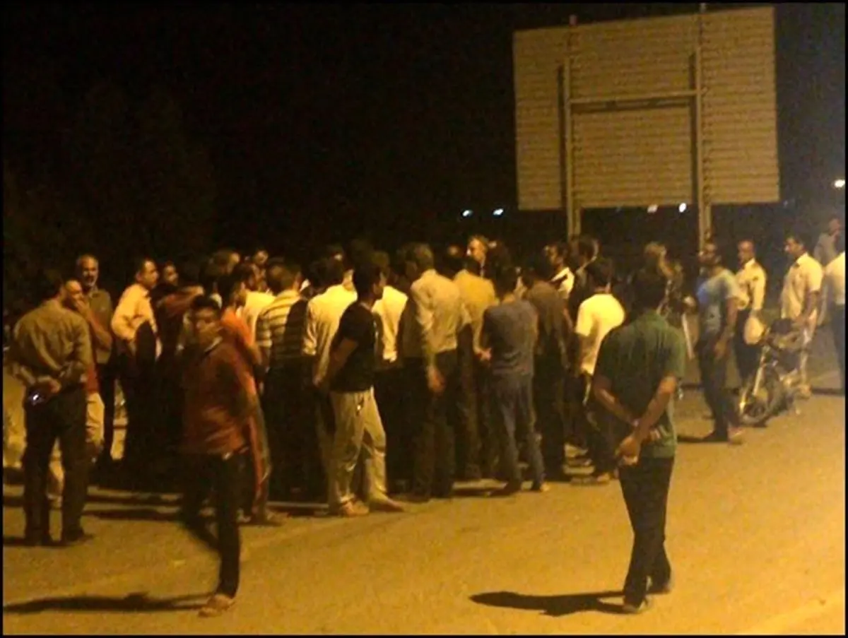 مردم هلیله و بندرگاه جاده نیروگاه را بستند