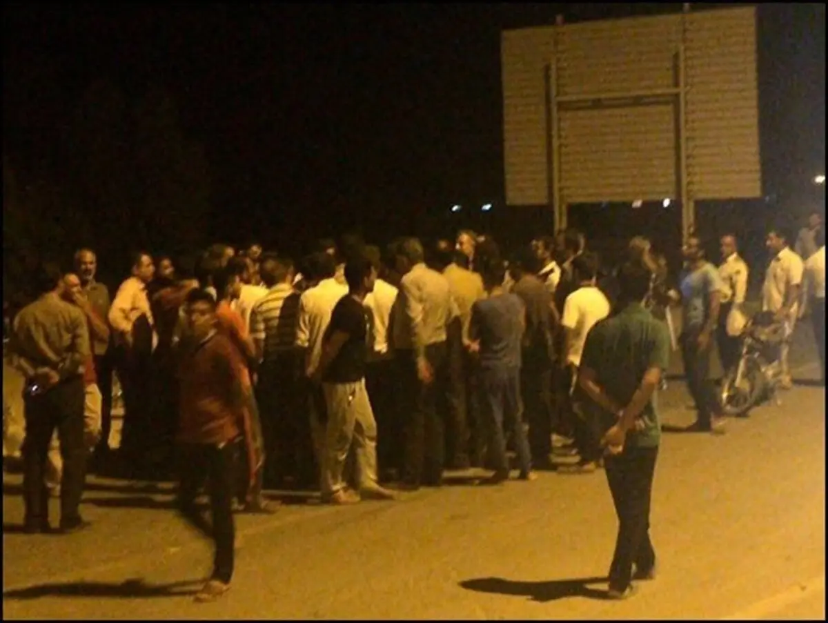 مردم هلیله و بندرگاه جاده نیروگاه را بستند