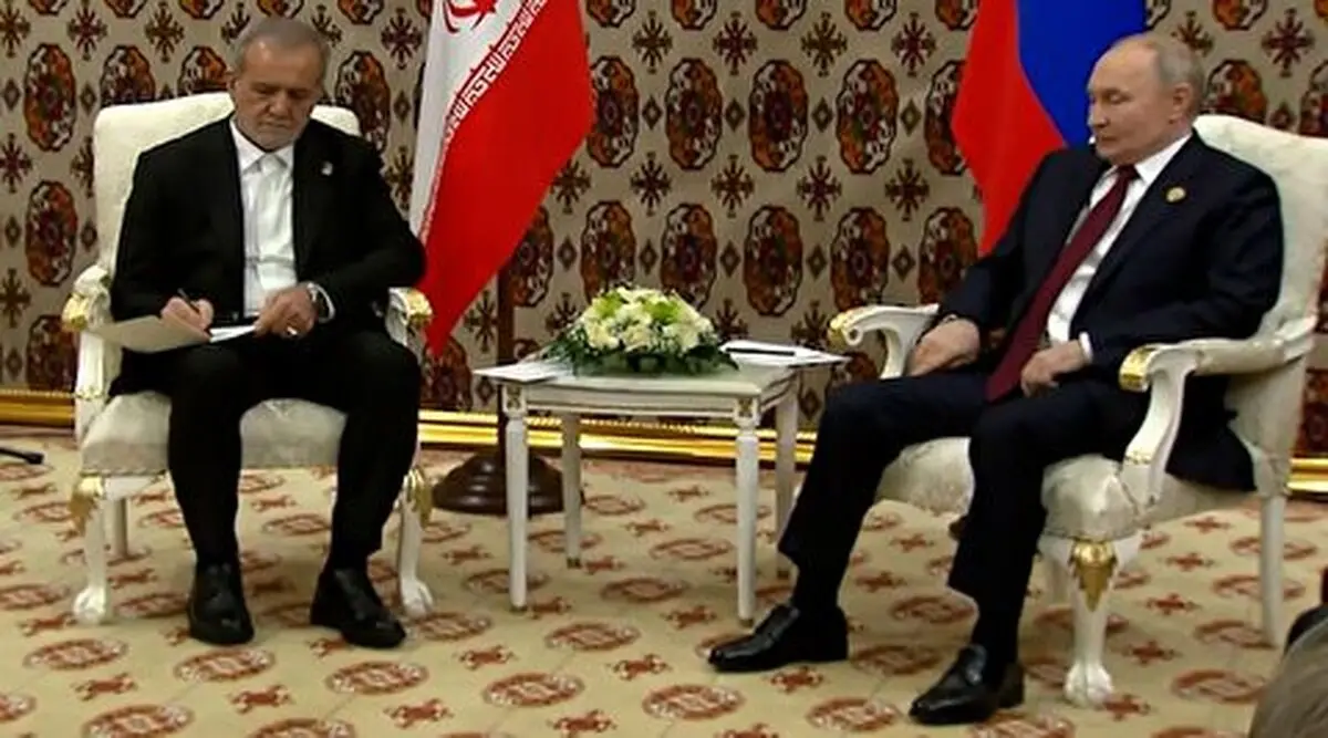  زبان بدن پوتین در مقابل مسعود پزشکیان و پیامش به رهبر انقلاب 