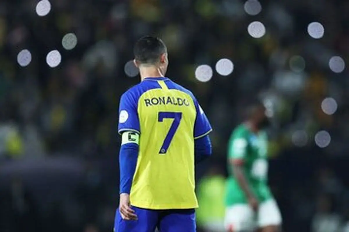 رونالدو پولدارترین فوتبالیست جهان شد
