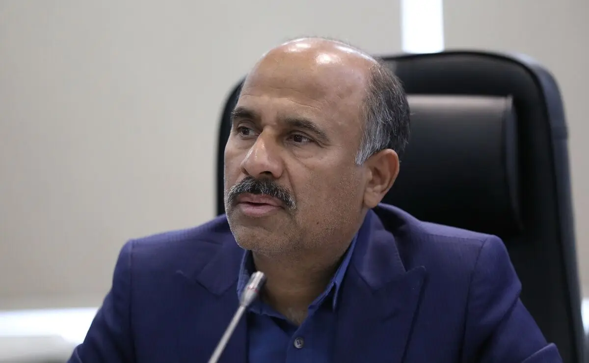 معیشت مردم باید در اولویت تصمیمات دولت باشد