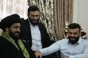 تجلیل جانباز مدافع حرم از امیر علی اکبری/ عکس
