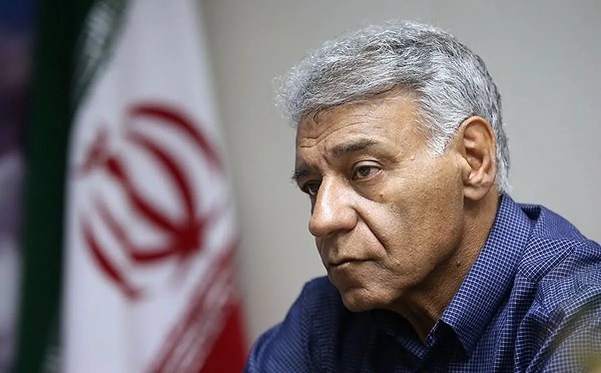 نمی گویم گزینه ما وحید هاشمیان است