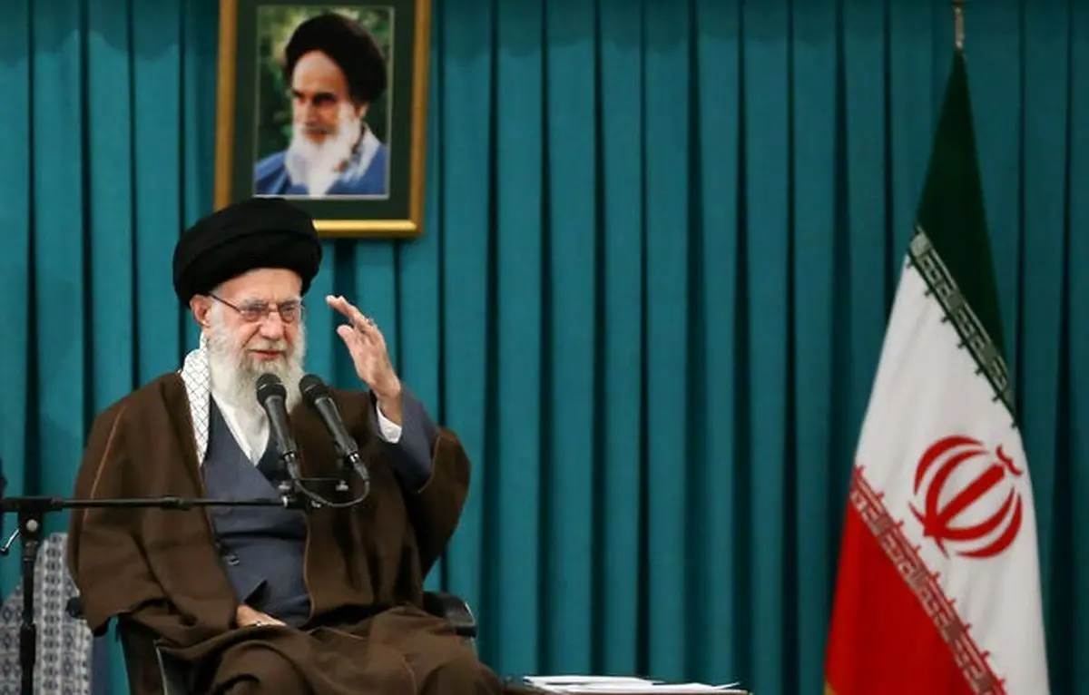 پاسخ رهبر معظم انقلاب به آنهایی که نمیخواهند رای دهند