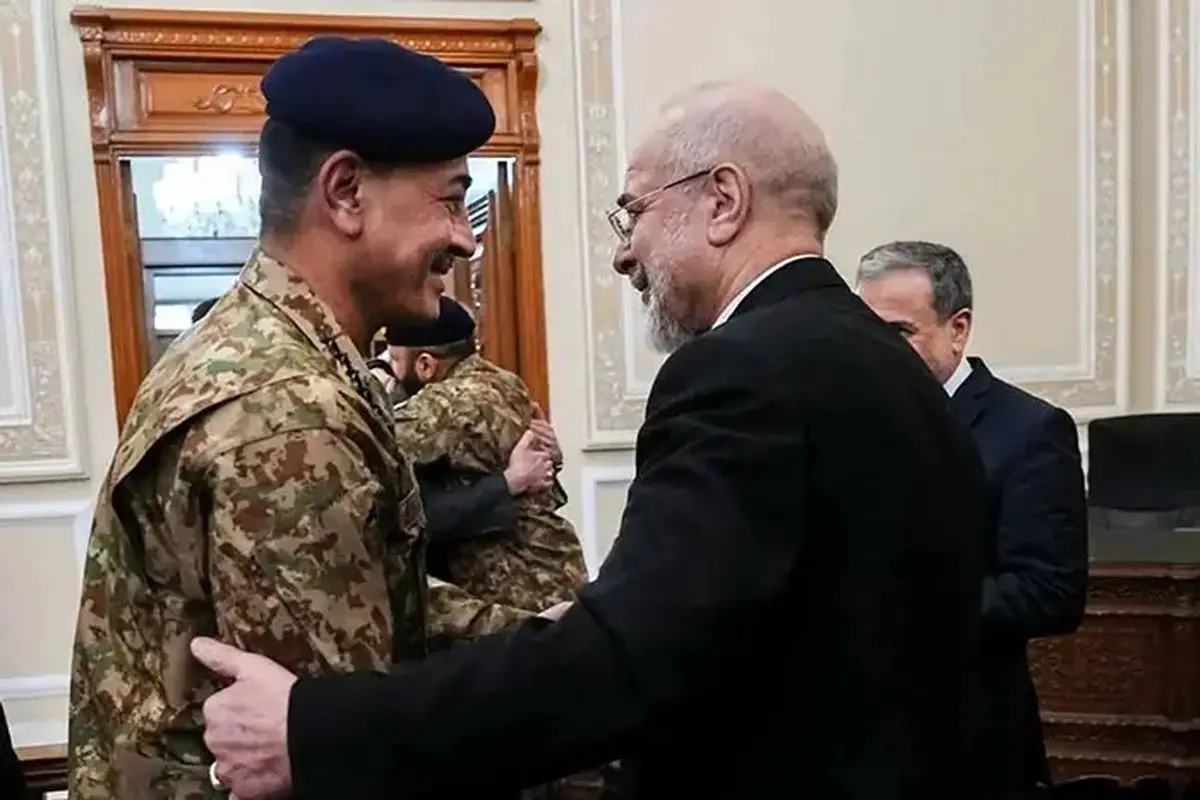 دیدار فرمانده ارتش پاکستان با قالیباف+ عکس