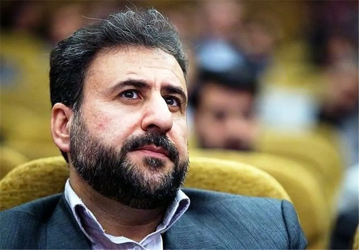 فلاحت پیشه: ترامپ شخصیت نرمالی ندارد