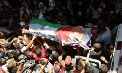 حمله وحشیانه شهرک نشین های صهیونیست به یک فلسطینی