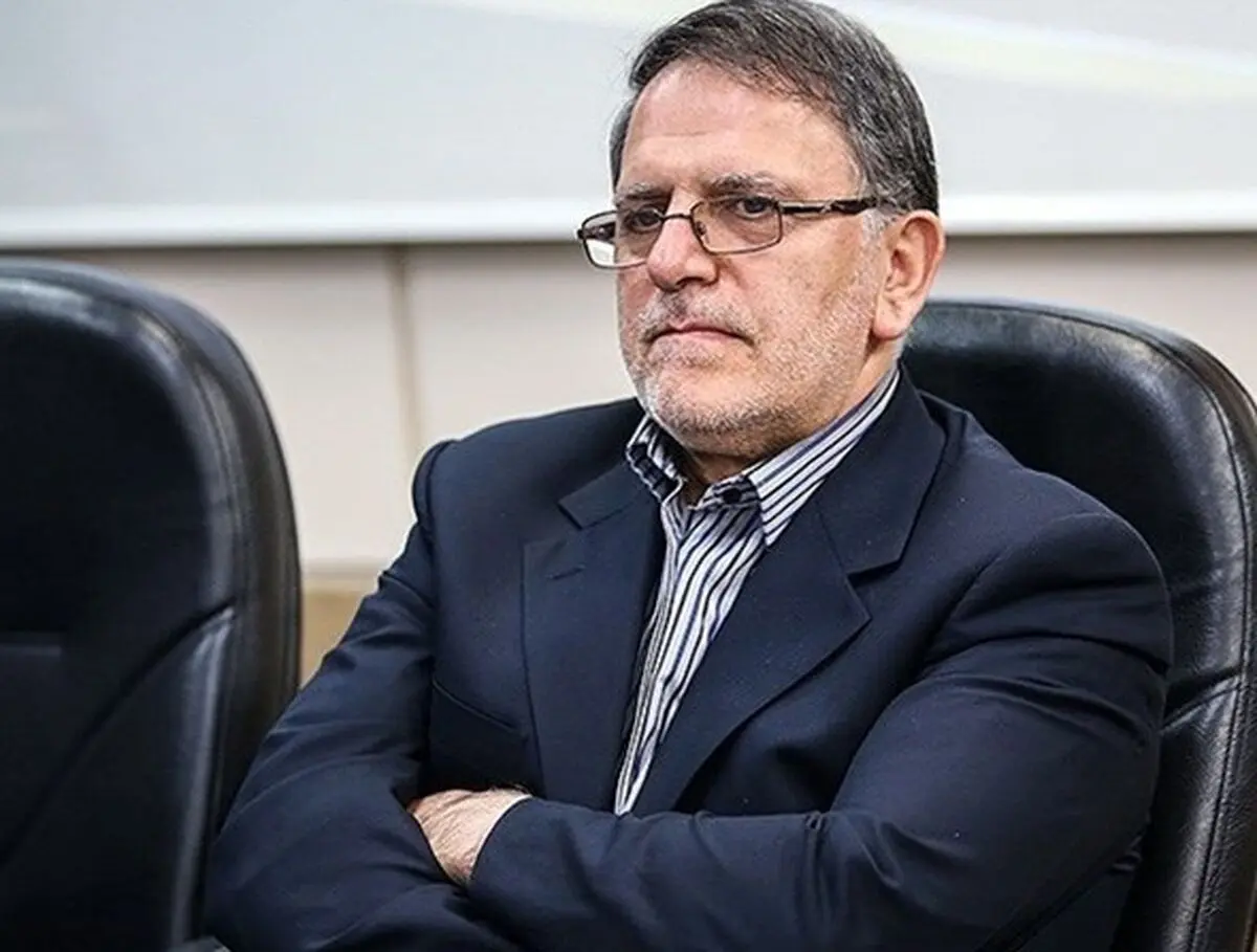 سیف در جلسه غیرعلنی مجلس از موسسات اعتباری گزارش می‌دهد
