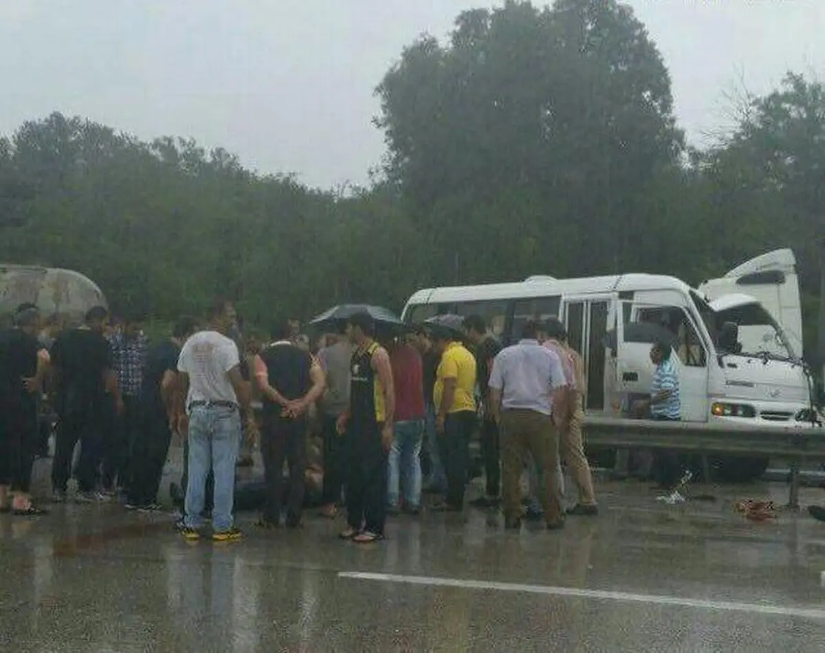 
تعداد کشته‌های حادثه ون سربازان به دو نفر رسید + عکس
