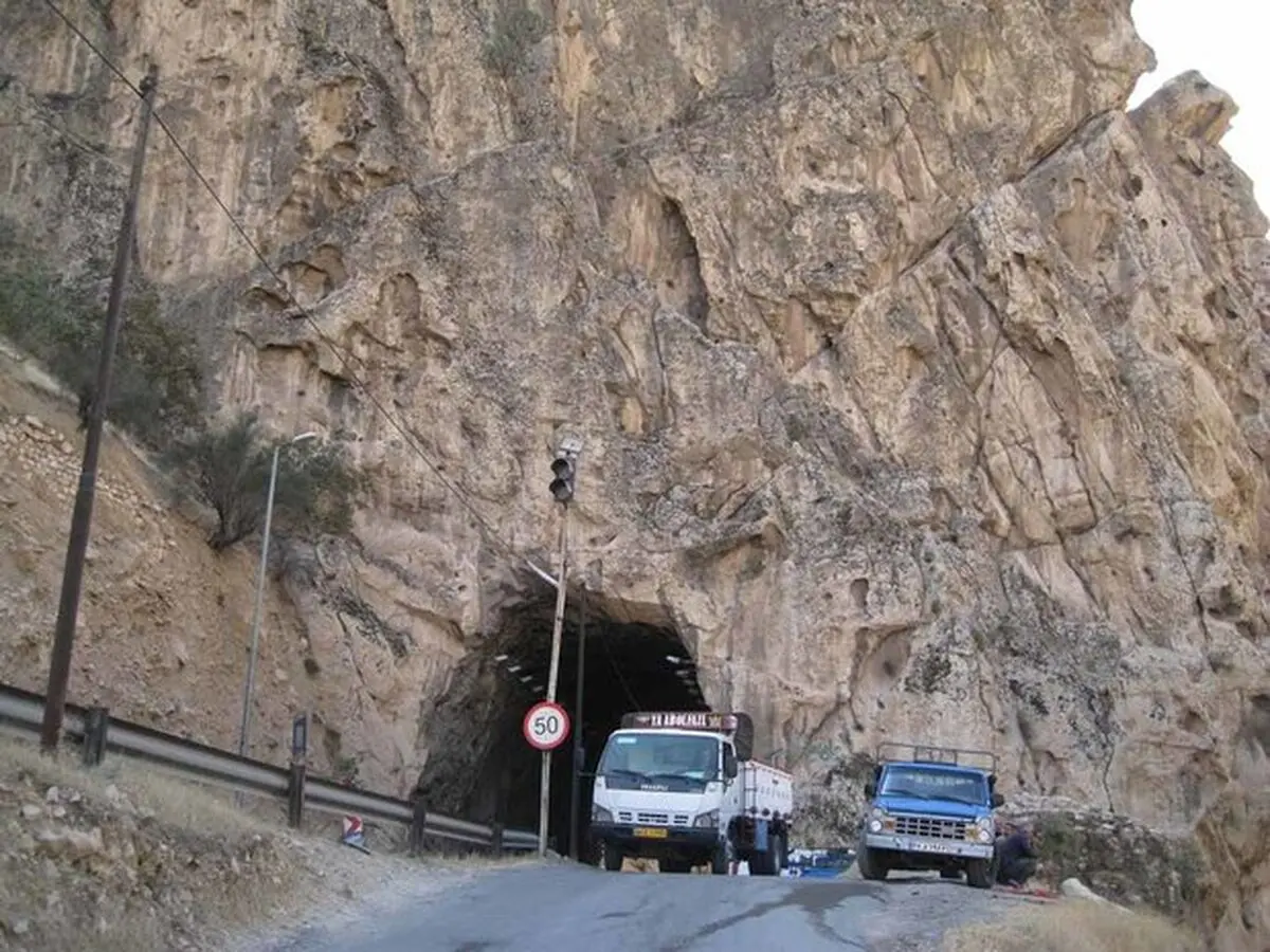 تردد در مسیر آزادراه پل زال به خرم آباد عادی است 