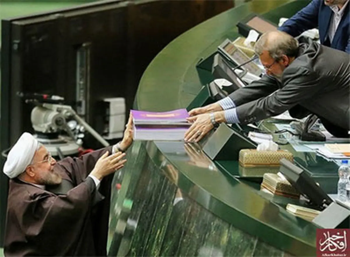 بی توجهی دولت به درخواست مجلس برای ارائه بودجه چند دوازدهم/ چالش دولت و مجلس بر سر بودجه
