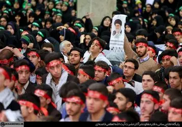 دیدار رهبری با دانش آموزان