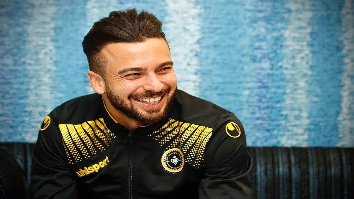 تمدید بهترین پاسور لیگ با سپاهان +عکس