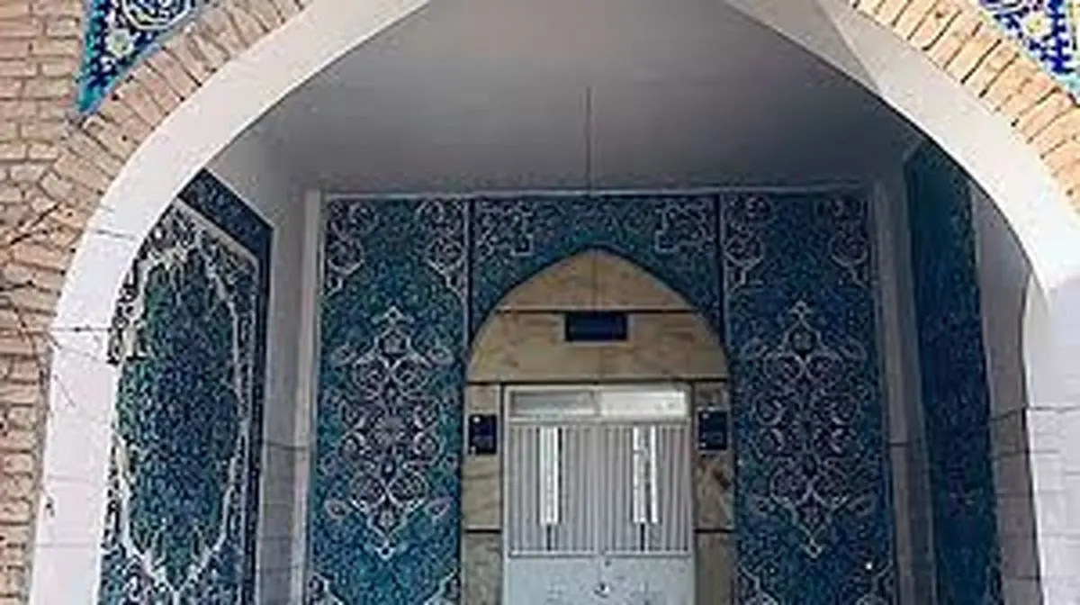آرامگاه خانوادگی در بهشت زهرا چند؟