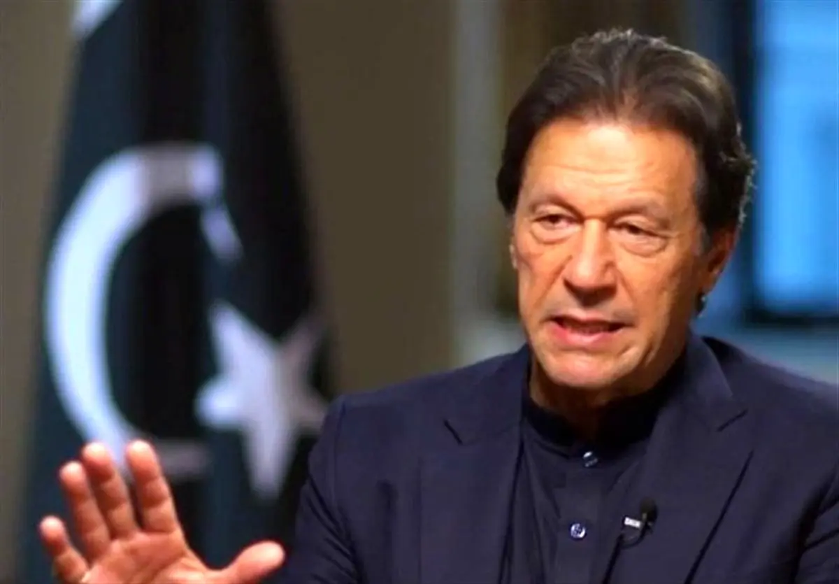 عمران خان: به دموکراسی در پاکستان حمله شده است