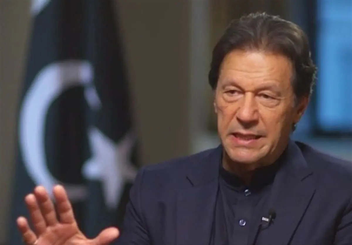 عمران خان: به دموکراسی در پاکستان حمله شده است