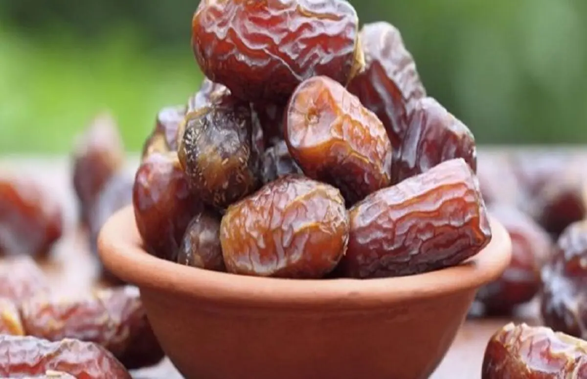 کاهش ۳۰ درصدی قیمت خرما در میادین میوه و تره بار
