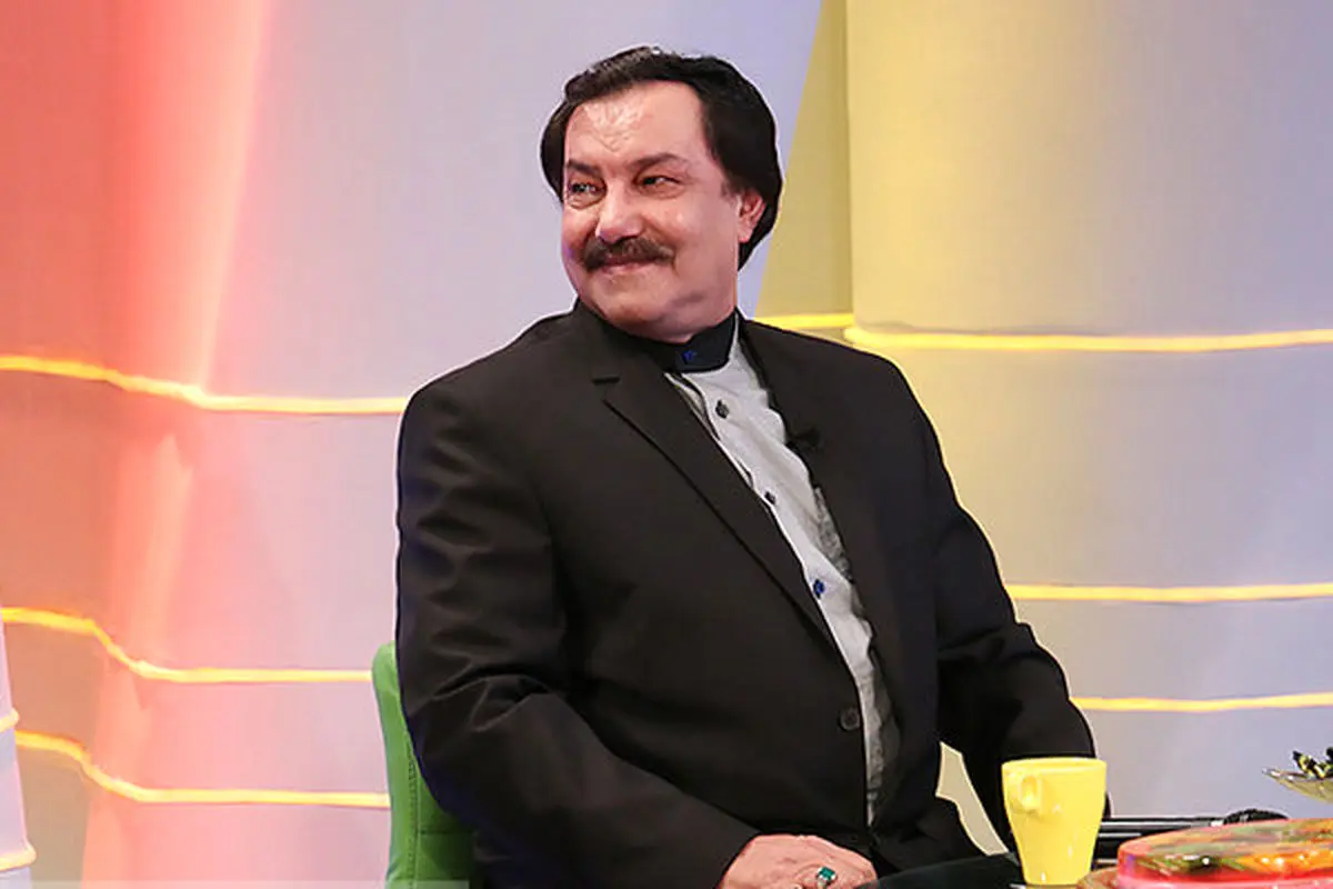 خواننده قدیمی: همچنان منتظر تماس صداوسیما هستم