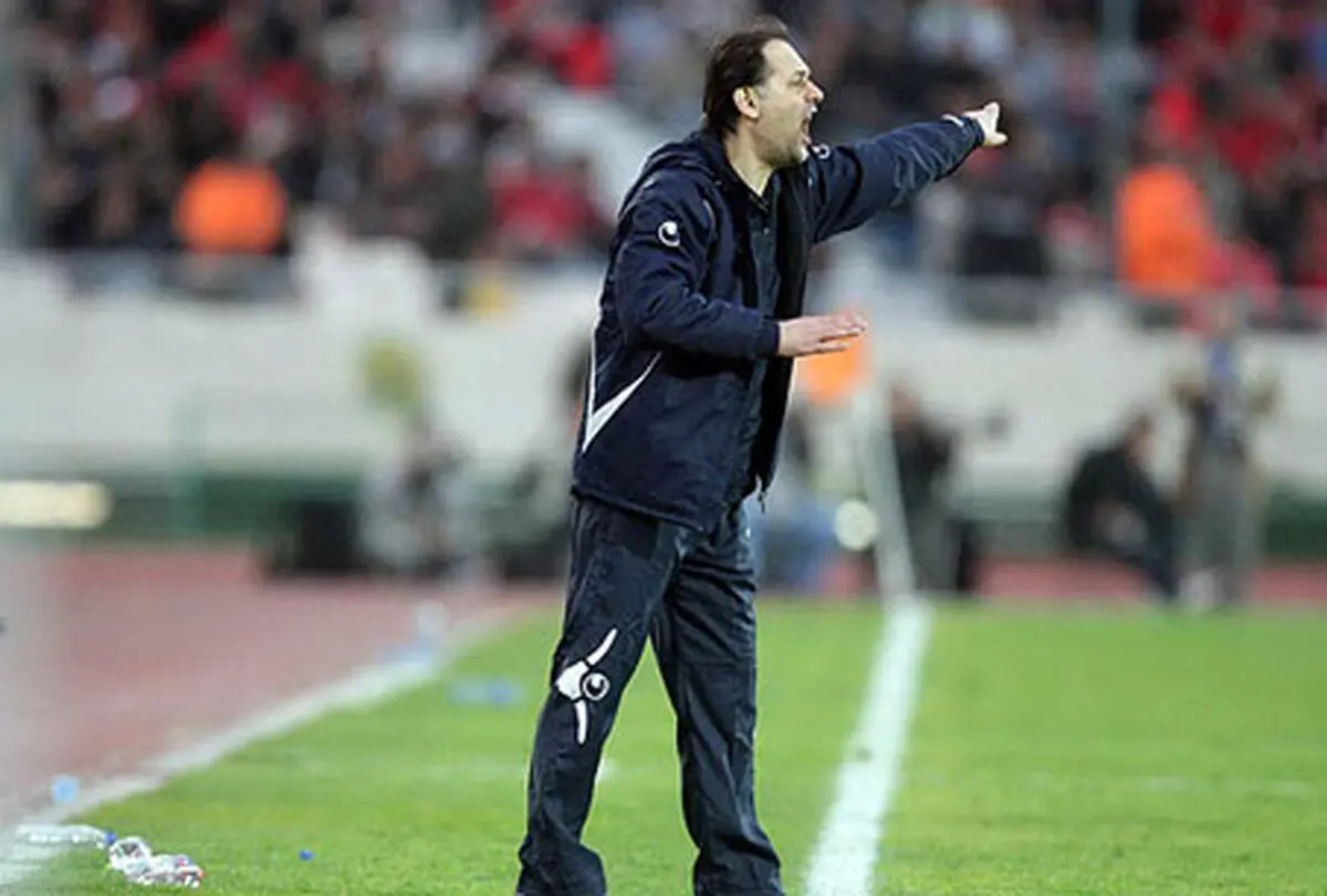 اعتراف مربی استقلال؛پرسپولیس شانس اول قهرمانی است