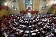 خواستید نکوهش کنید اما ستودید