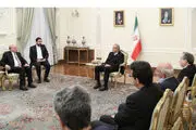 
دیدار وزیر خارجه عراق با پزشکیان
