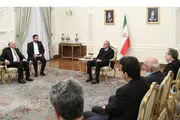 
دیدار وزیر خارجه عراق با پزشکیان
