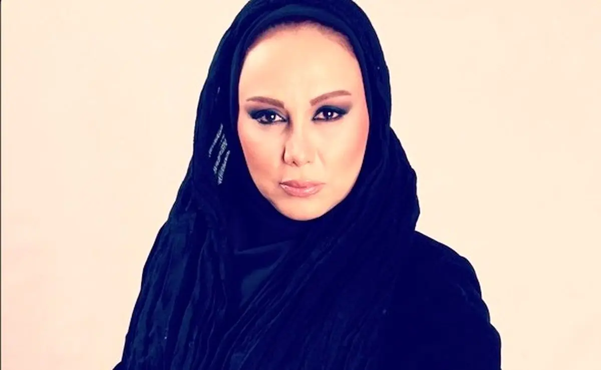 دور دور «بهنوش بختیاری» با ماشین سوپرلاکچری/ فیلم