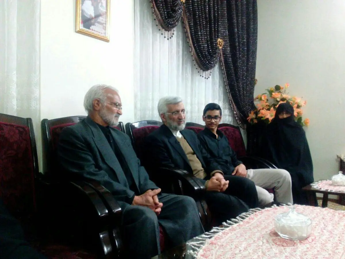 دیدار
نماینده مقام معظم رهبری با خانواده شهیدخزایی

