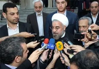 روحانی به ایستگاه کرمان رسید