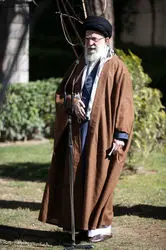رهبر معظم انقلاب به مناسبت روز دختکاری نهال کاشتند/گزارش تصویری
