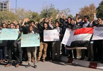  تجمع اعتراض‌آمیز دانشجویان دانشگاه تبریز علیه جنایات آل‌سعود در یمن 