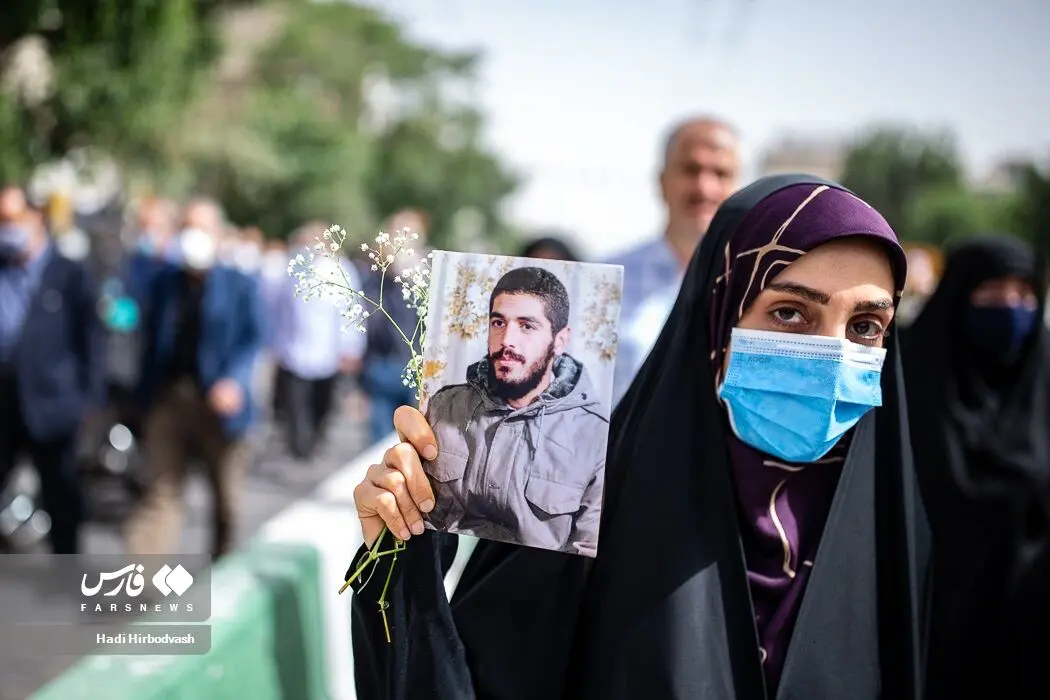 مراسم تشییع پیکر شهید صیاد خدایی/گزارش تصویری