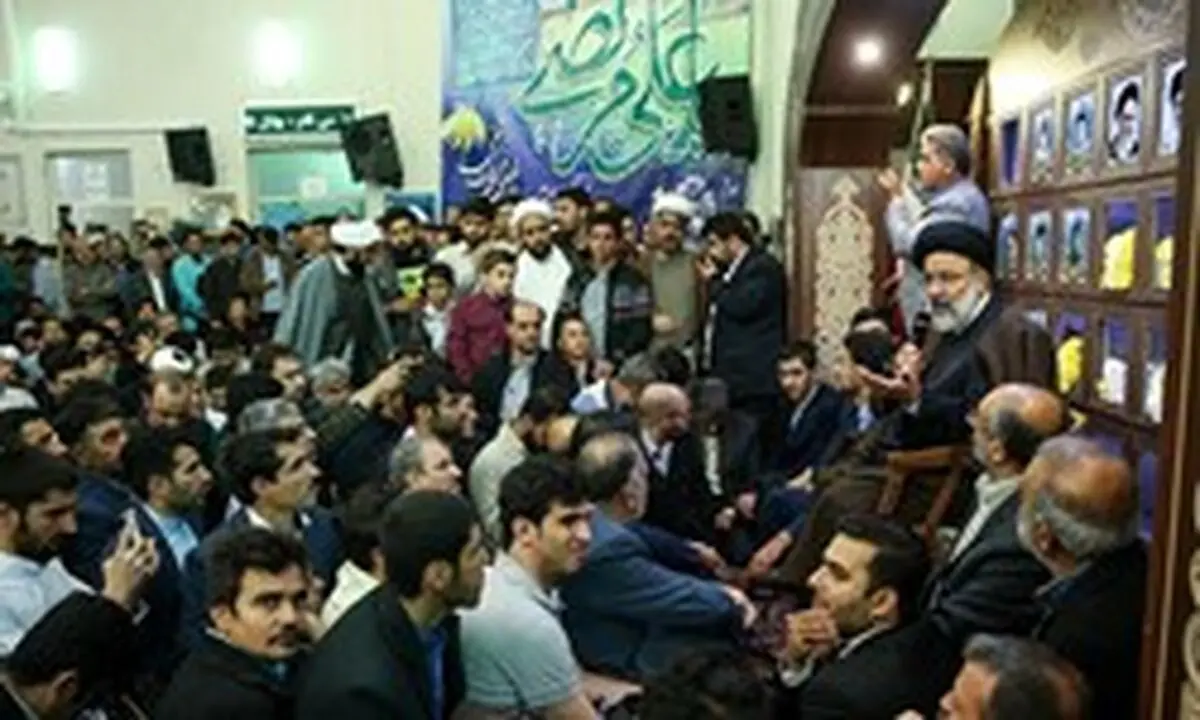 اولین حضور «رئیسی» بدون حرف انتخاباتی/ شور انتخاباتی در اردوگاه نیروهای‌های انقلاب