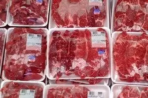 برنامه وزارت کشاورزی و صنعت برای به تعادل رساندن قیمت گوشت قرمز