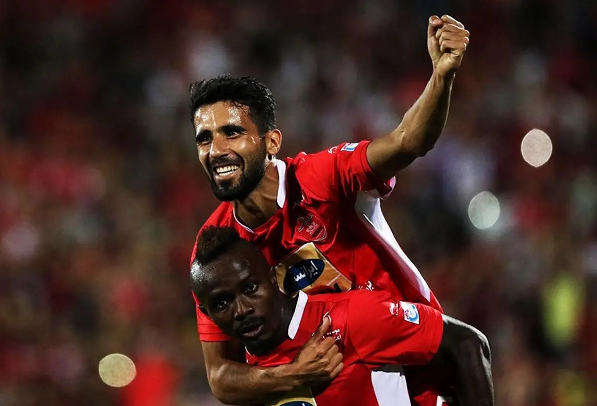 هافبک محبوب پرسپولیس به دنبال پیشنهادهای بهتر!