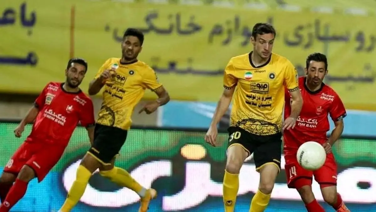 پرسپولیس آماده عقد قرارداد با اولین مدافع خارجی برای فصل جدید