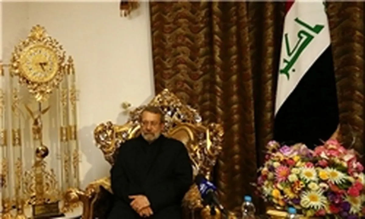 حضور لاریجانی در ضیافت ناهار تولیت حرم امام علی(ع)