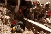 جسد کودک شش ساله از زیر آوار در ورامین بیرون کشیده شد