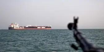 توقیف نفتکش حامل سوخت قاچاق در خلیح فارس توسط سپاه