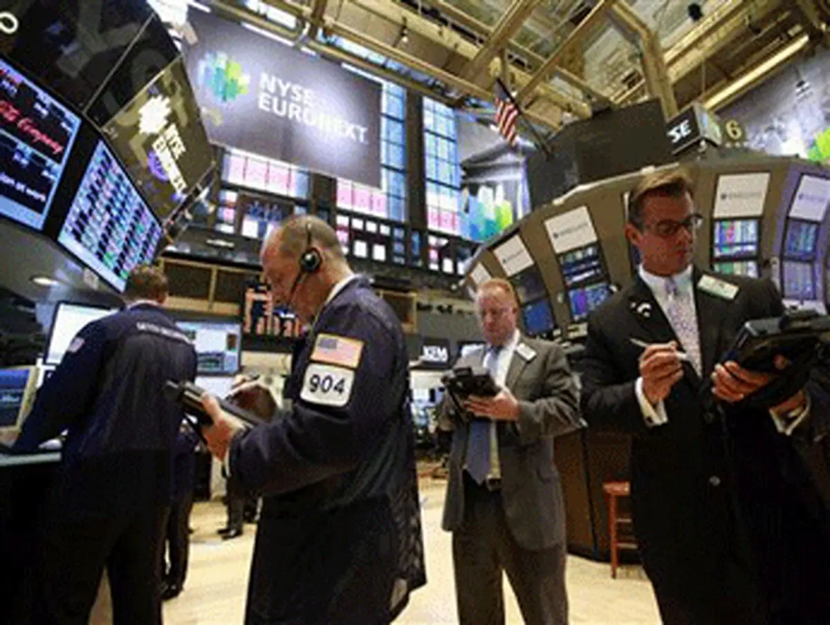 Economists rein in growth forecasts: survey