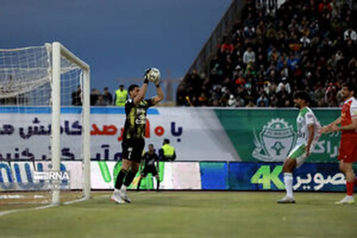 ستاره جوان در یک قدمی پرسپولیس