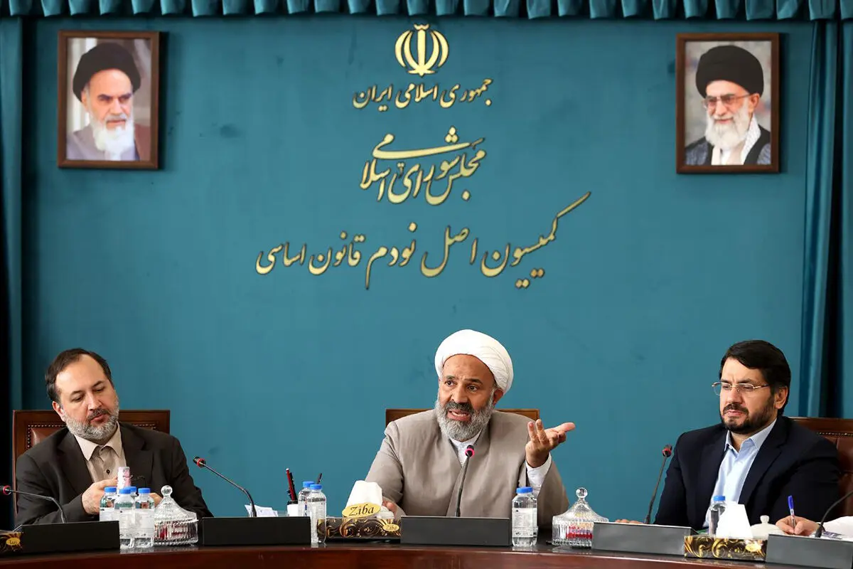 هیچ دستگاهی حق دریافت اطلاعات اقامتی از مردم را ندارد