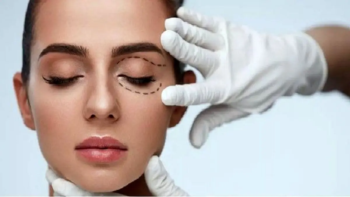 چرا افراد به عمل‌های زیبایی نامتعارف رو می‌آورند؟

