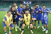 جشن کوچک مدافعان استقلال پس از کلین‌شیت برابر السد