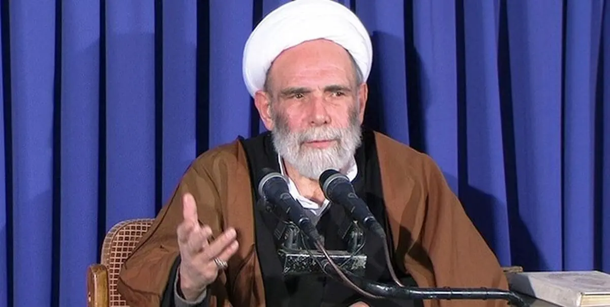 تخریب شخصیت امام (ره) توسط دشمنان