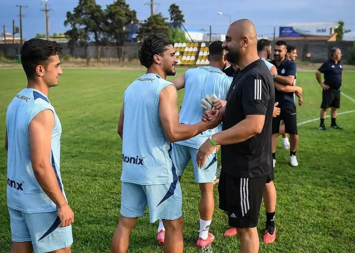 استقلال در آستانه جذب رقیب جدید برای رامین رضاییان