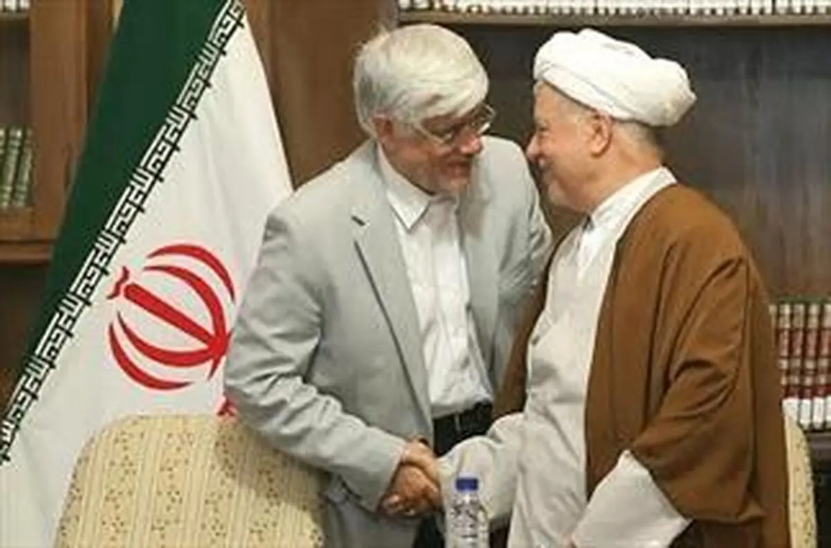 دلجویی هاشمی از عارف