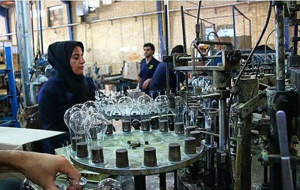 سهم زنان از اشتغال تنها ۱۹ درصد مردان ۸۱ درصد!