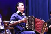 منتظر یک غافلگیری ویژه از گروه 