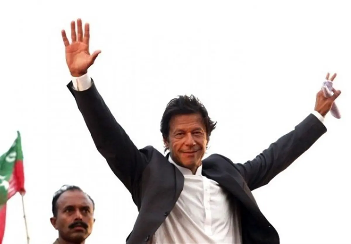 عمران خان: هیچ وقت مانع اعتصاب فضل الرحمان نخواهیم شد